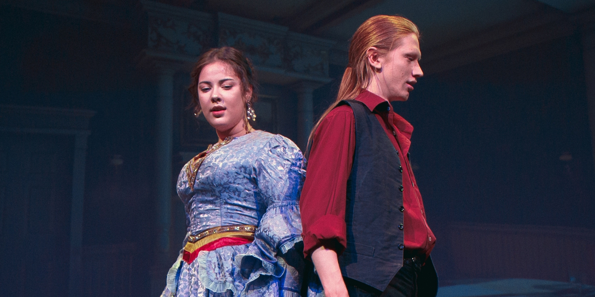 спектакль «МЕДВЕДЬ»