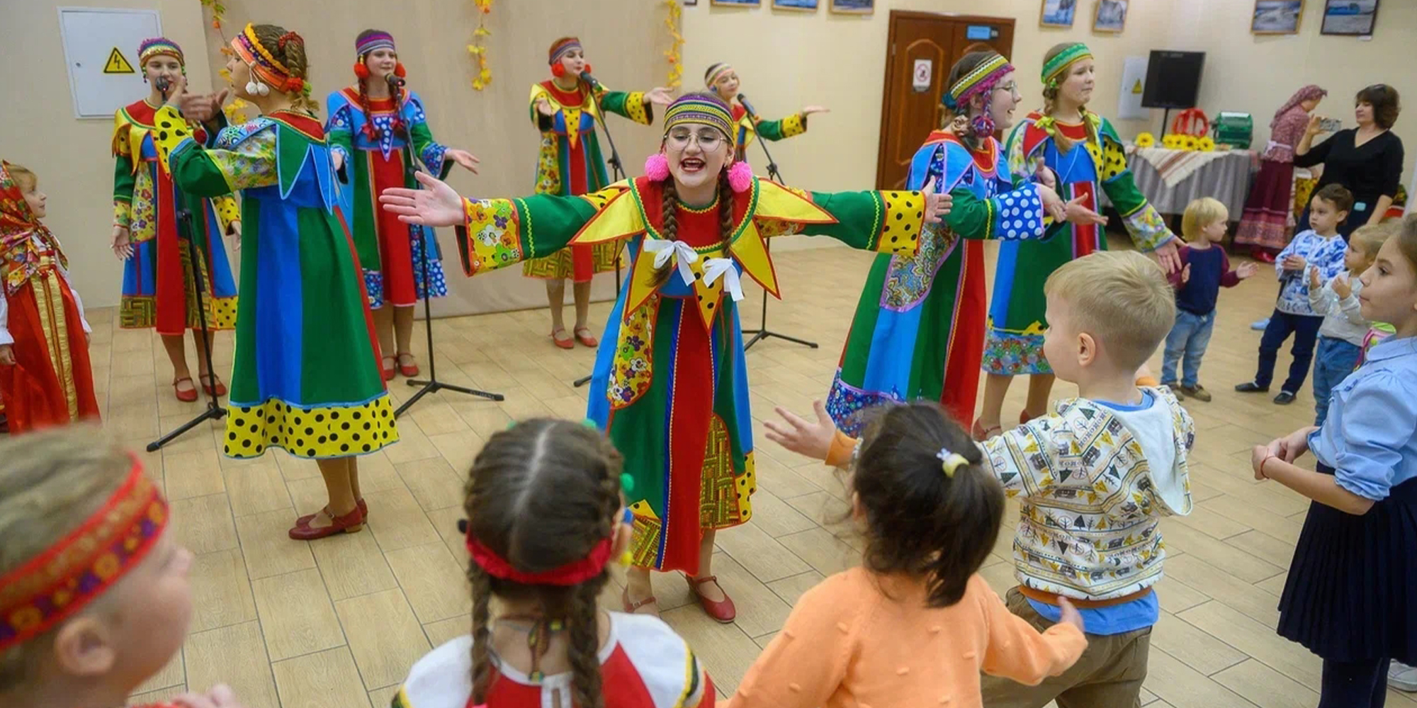 концертно-игровая программа «ОСЕНИНЫ»